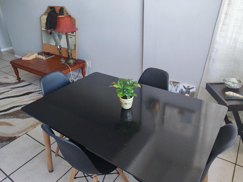 1 Bedroom Property for Sale in Northcliff Western Cape